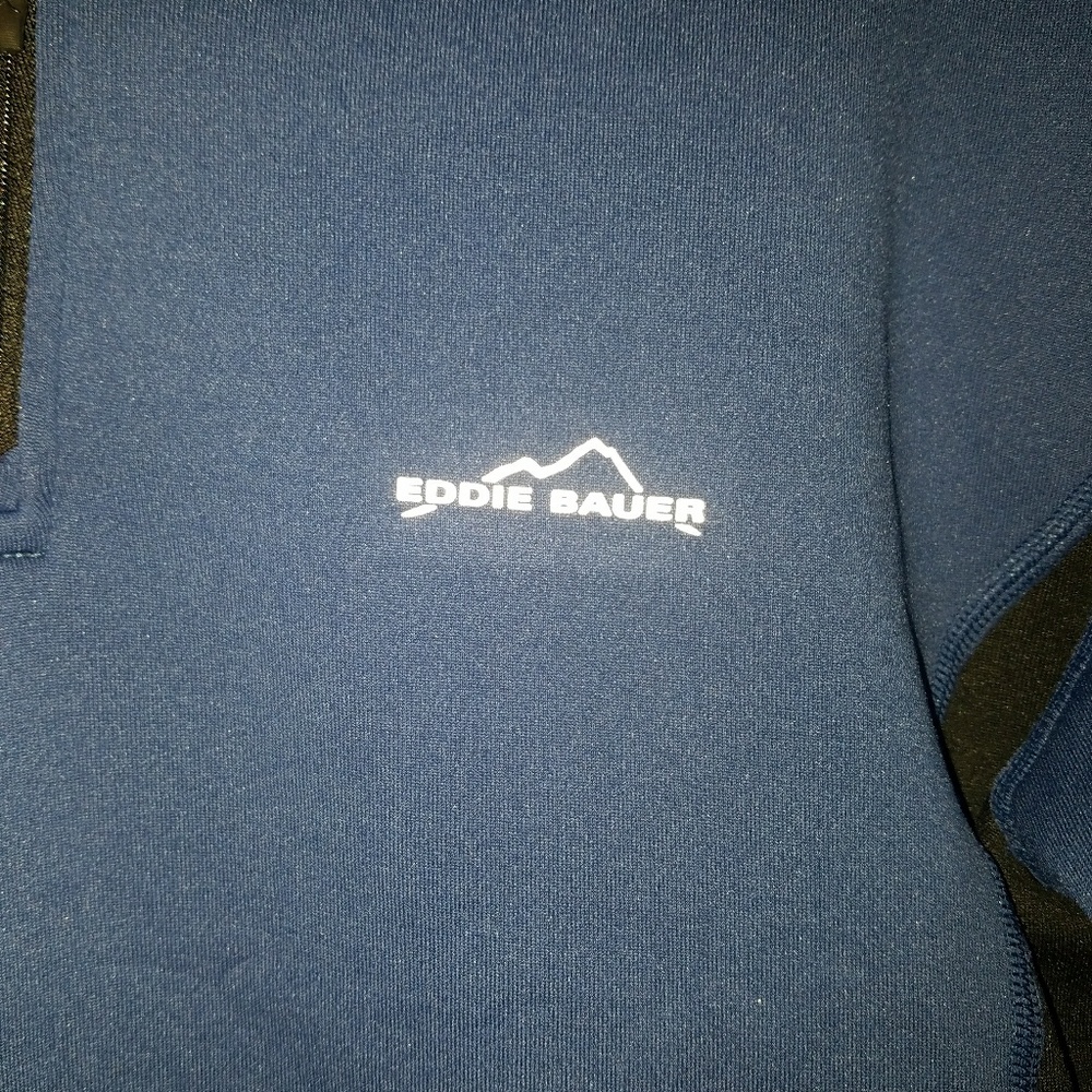 Eddie Bauer pullover - Picture 2 of 3